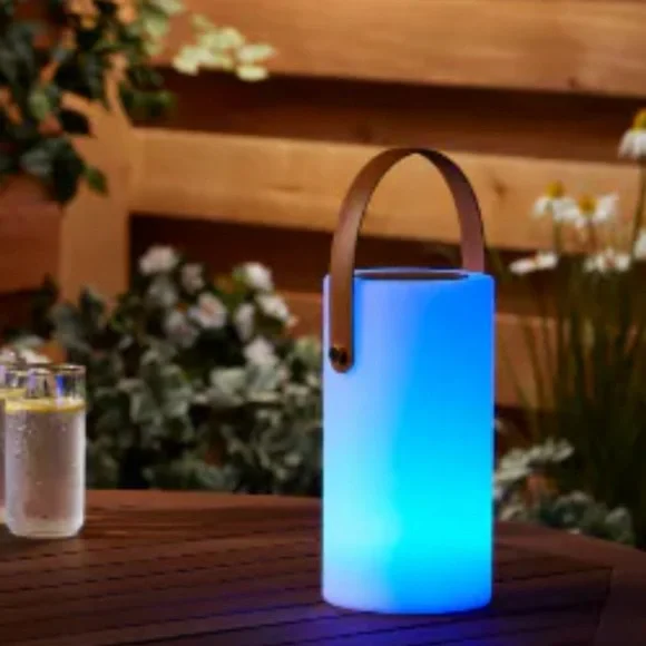 New HD Designs Color Changing Lantern - Picture 5 of 7